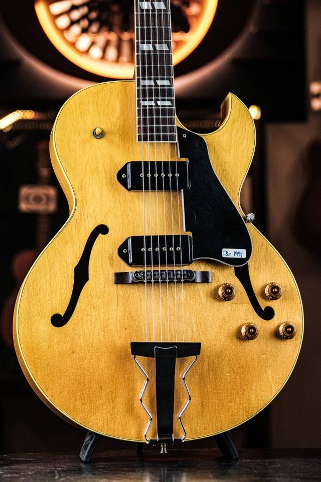1991 Gibson ES-175 blonde
