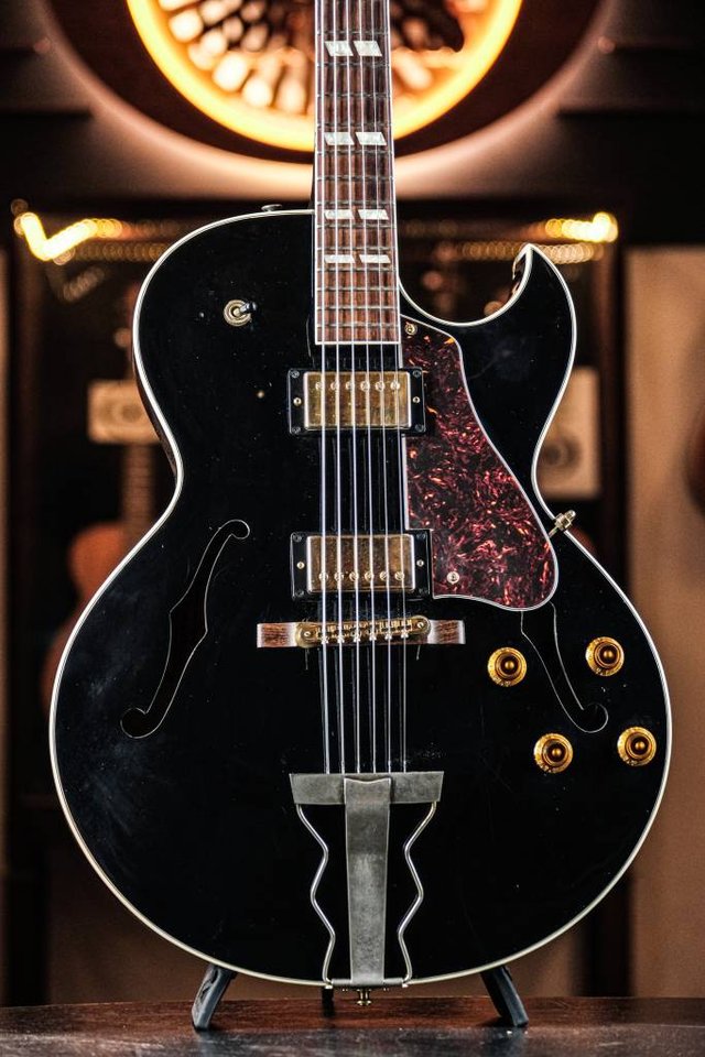 2003 Gibson Herb Ellis ES-165...