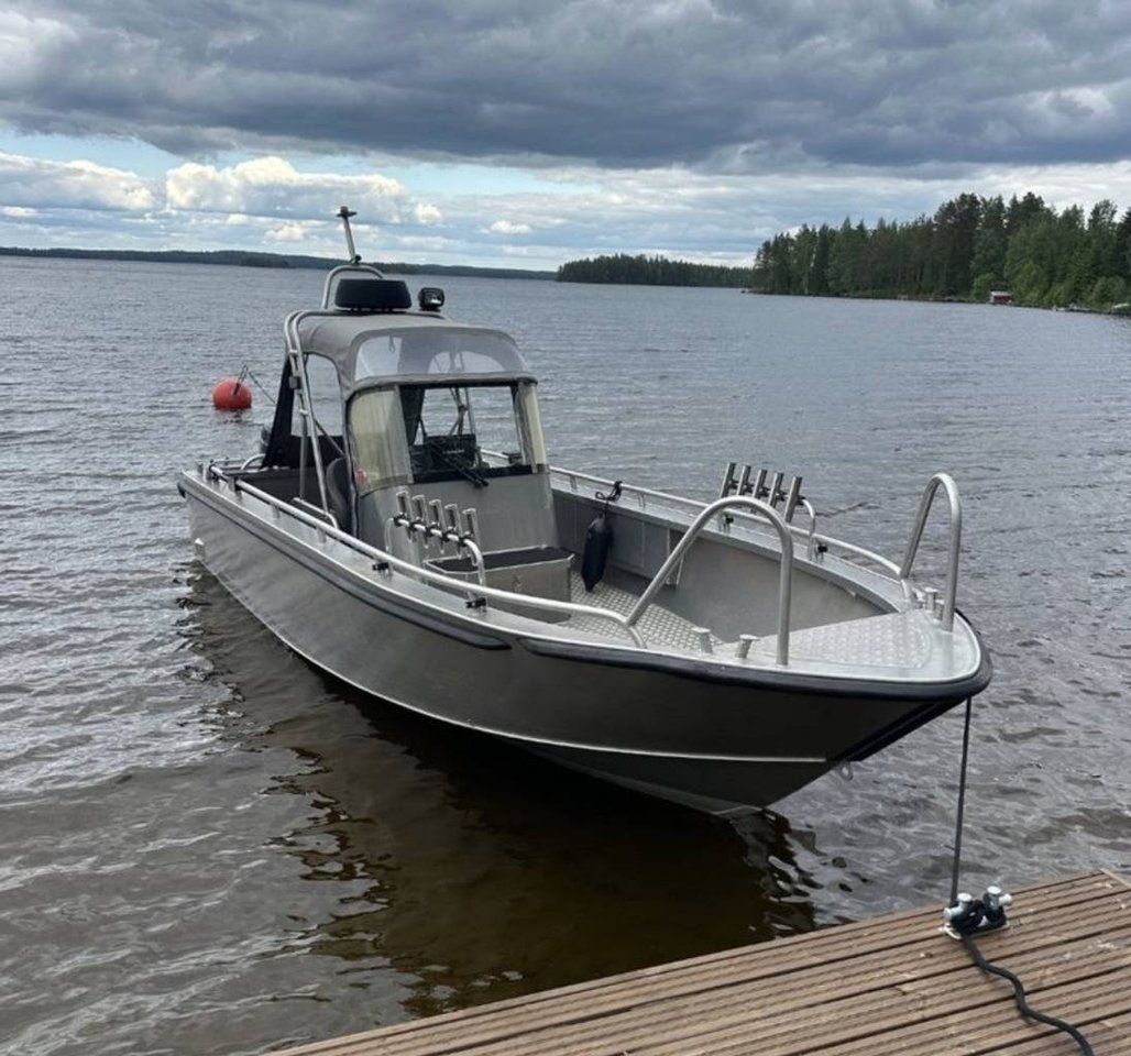 Arronet 24.5 SXP / Suzuki 300...
