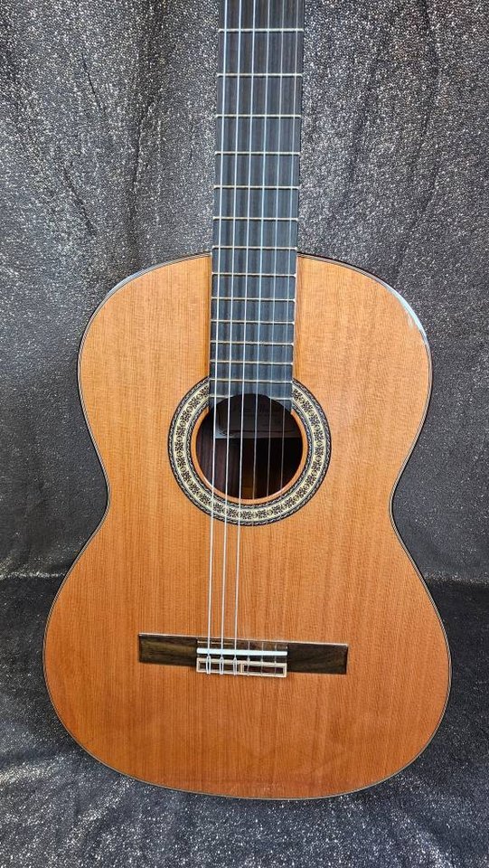 Exklusiva Konsert Gitarrer Pa...