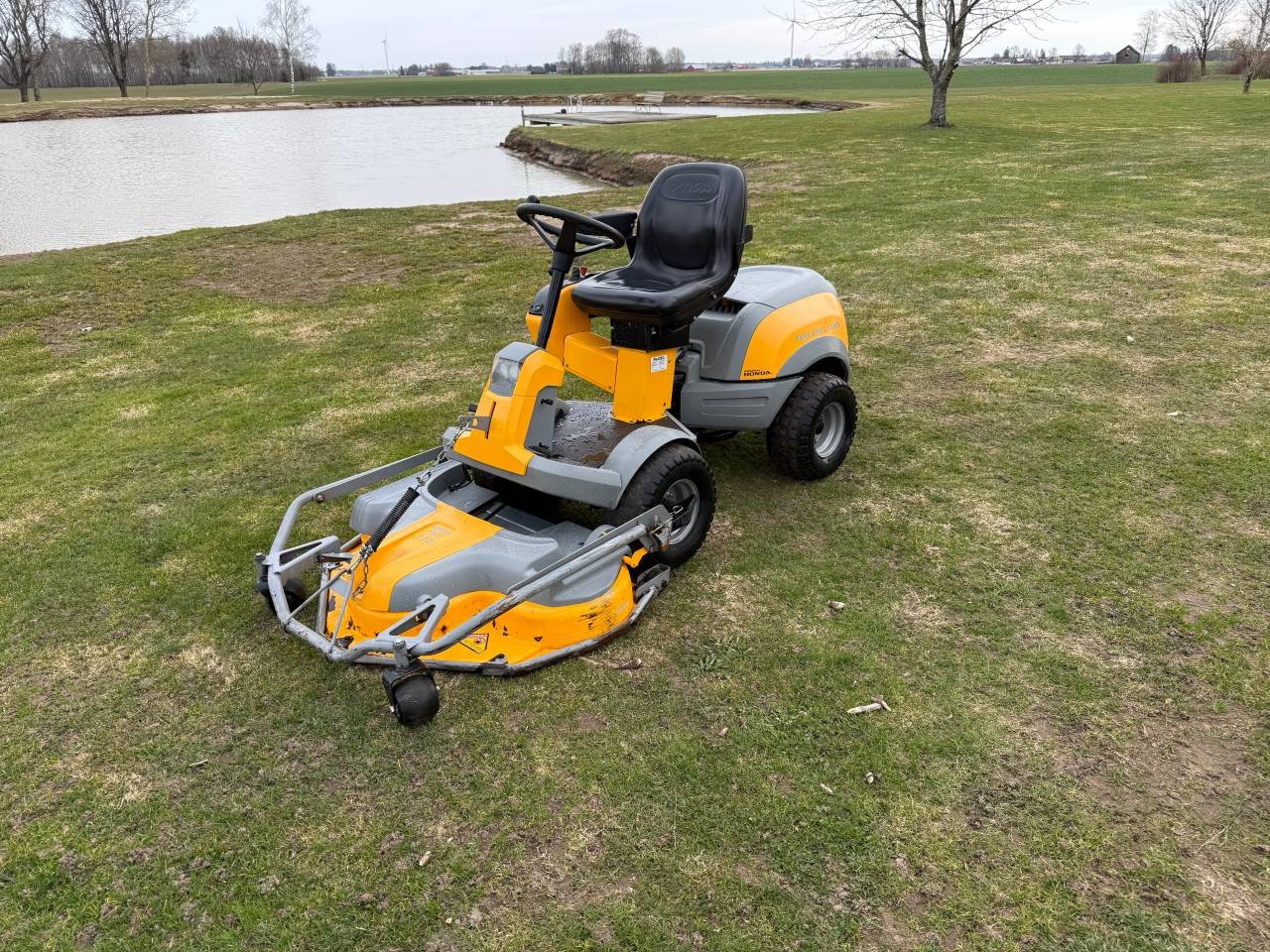Stiga Park Pro 25 4wd Åkgräsk...