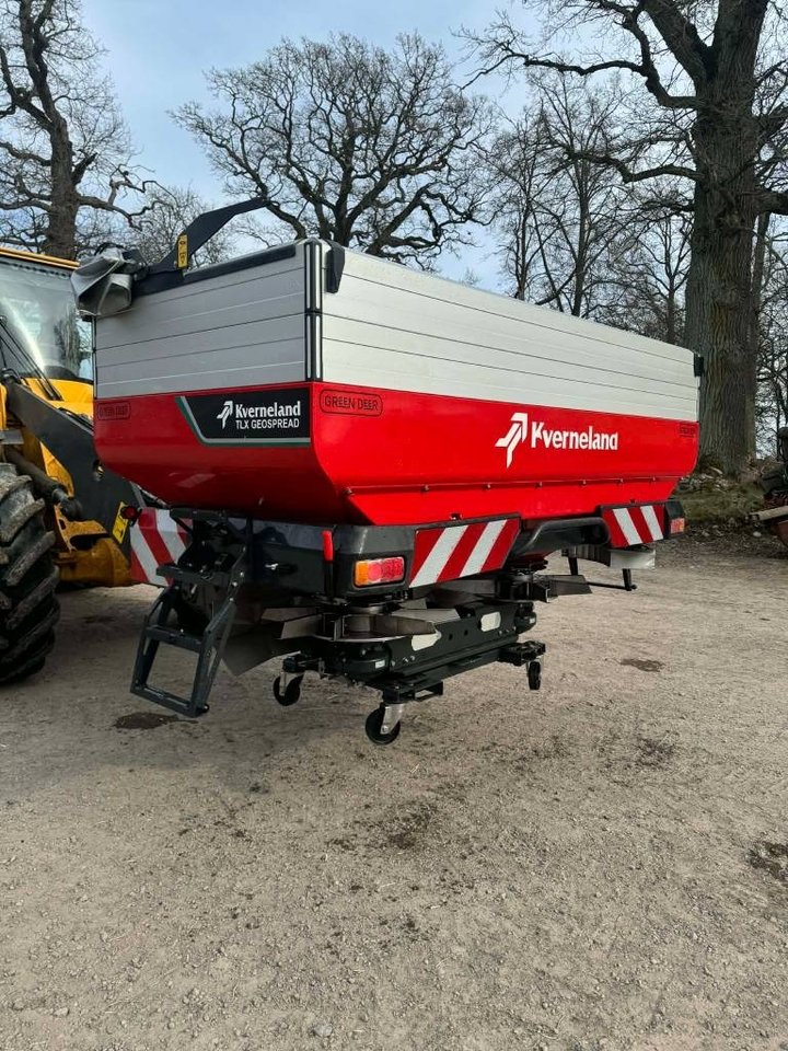 Kverneland TLX Geospread 3900...