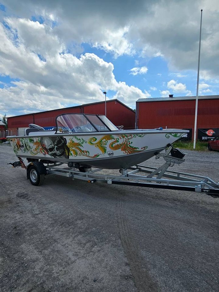 Starweld 18DC med Suzuki 140h...