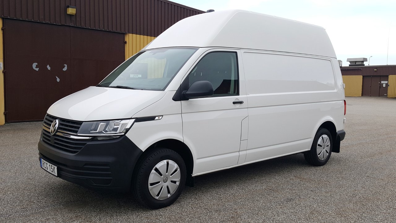 Volkswagen Transporter T6.1 2...