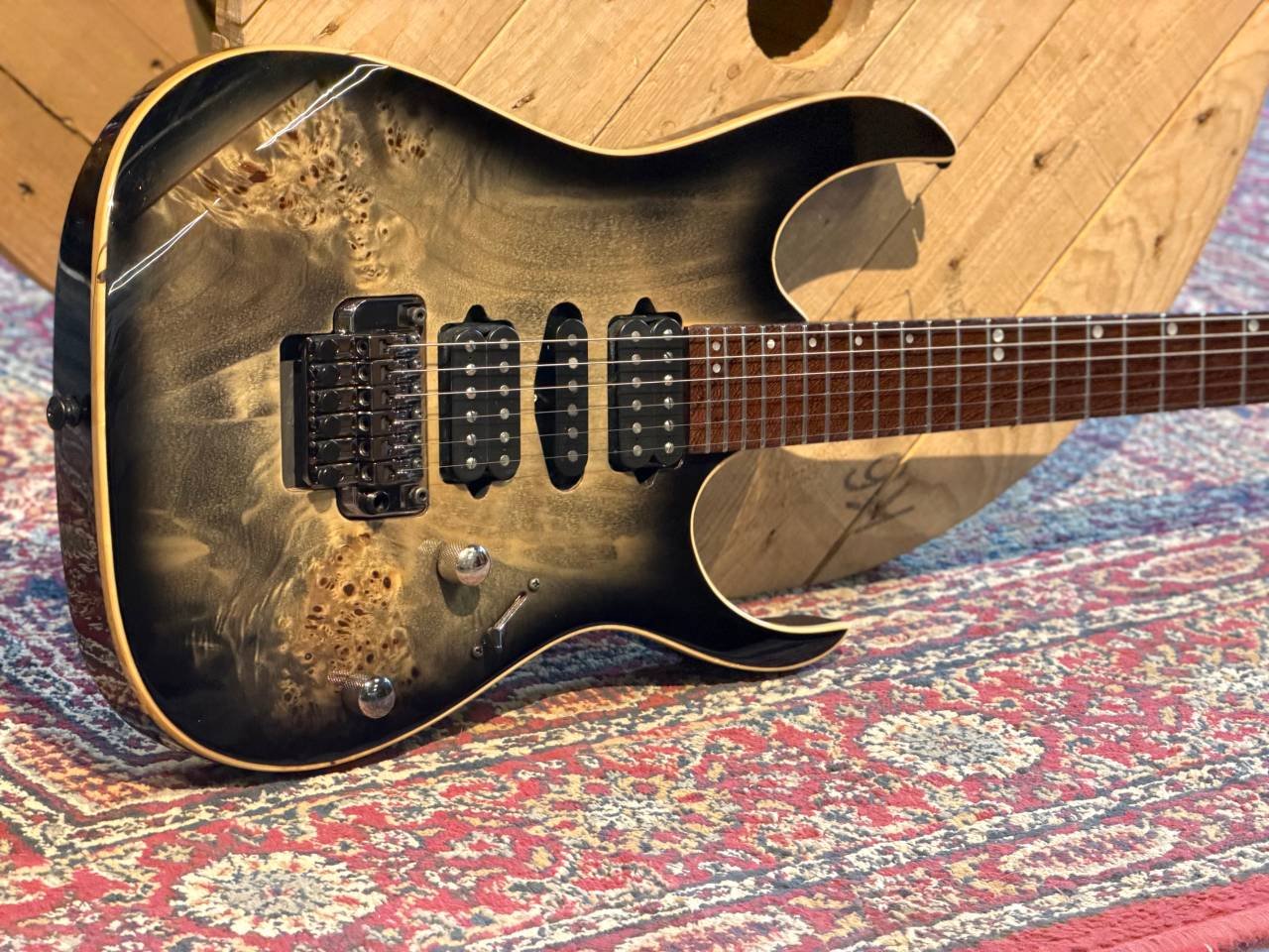 Ibanez RG1070PBZ