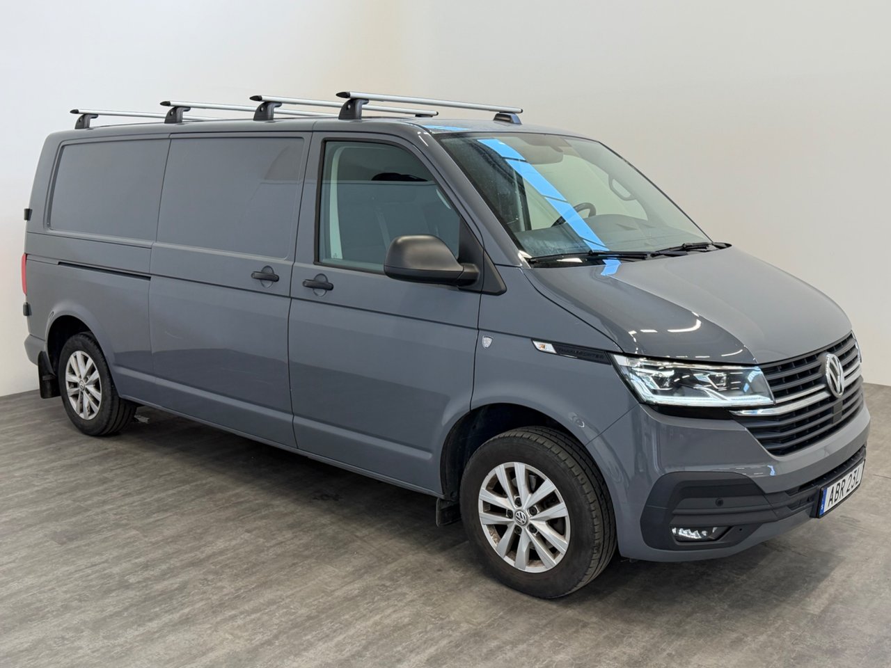 Volkswagen Transporter 2.0 TD...