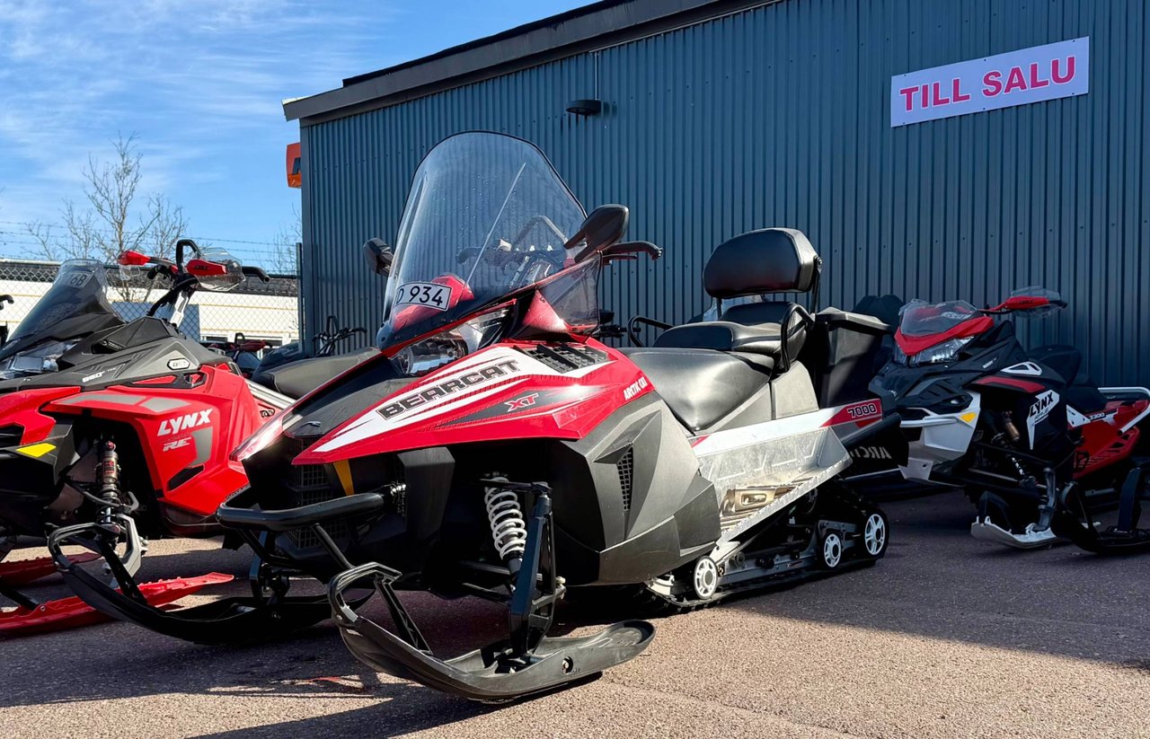 Arctic Cat BC 7000 XT