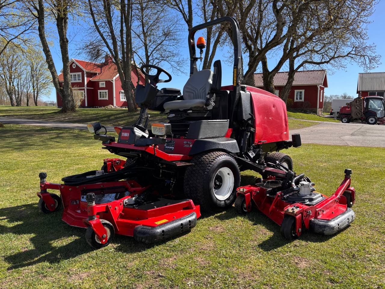 Toro 4000 Låga Timmar