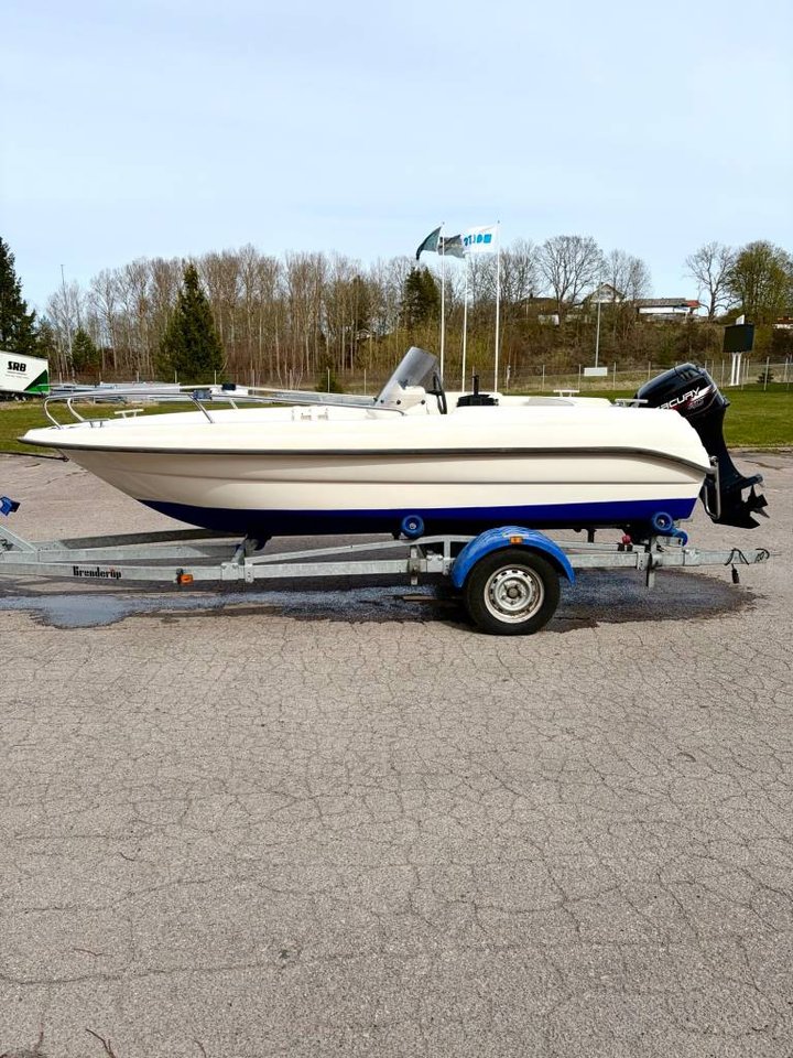 Bella 440 R, Mercury 40