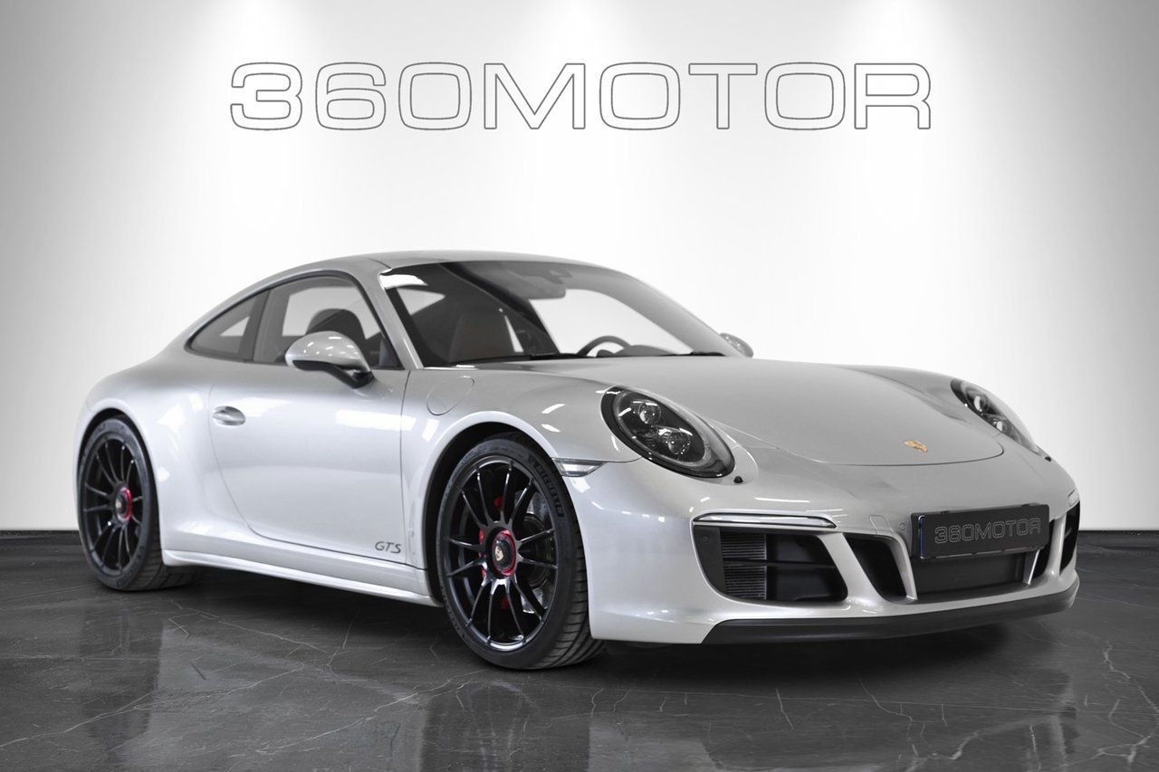 Porsche 911 Carrera 4 GTS PDK...