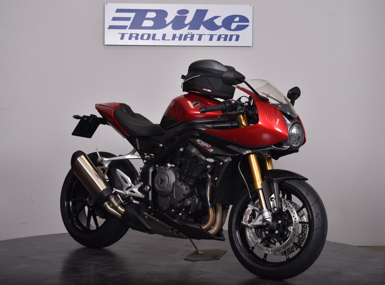 Triumph SPEED TRIPLE 1200 RR ...