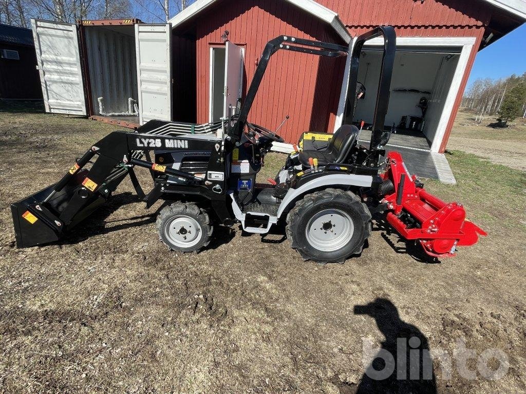 Minitraktor Landtrac 4wd med ...