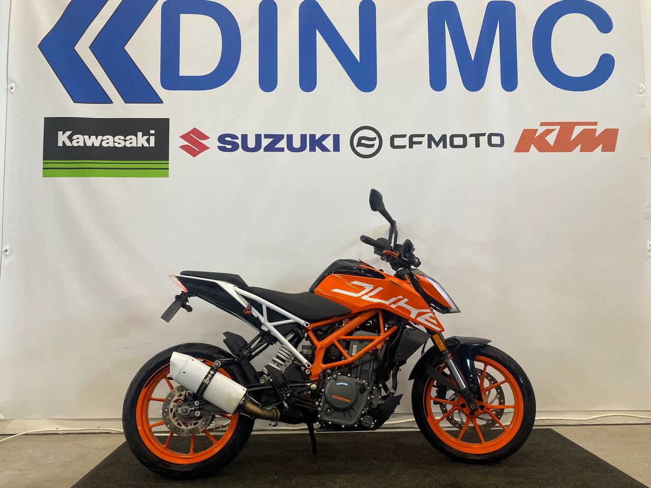 KTM 390 DUKE A2 "nyservad och...