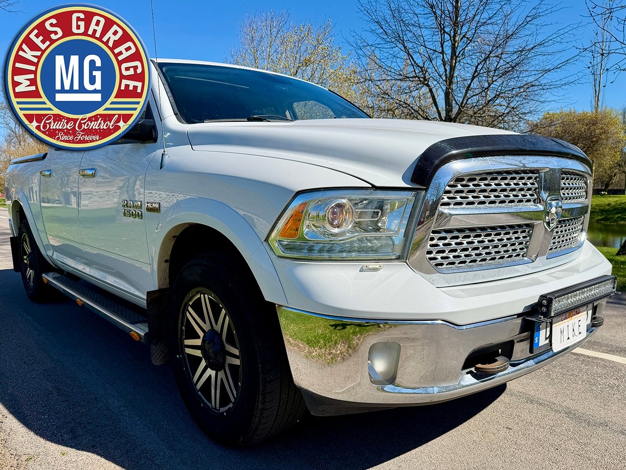 Dodge RAM LARAMIE 5.7L HEMI C...