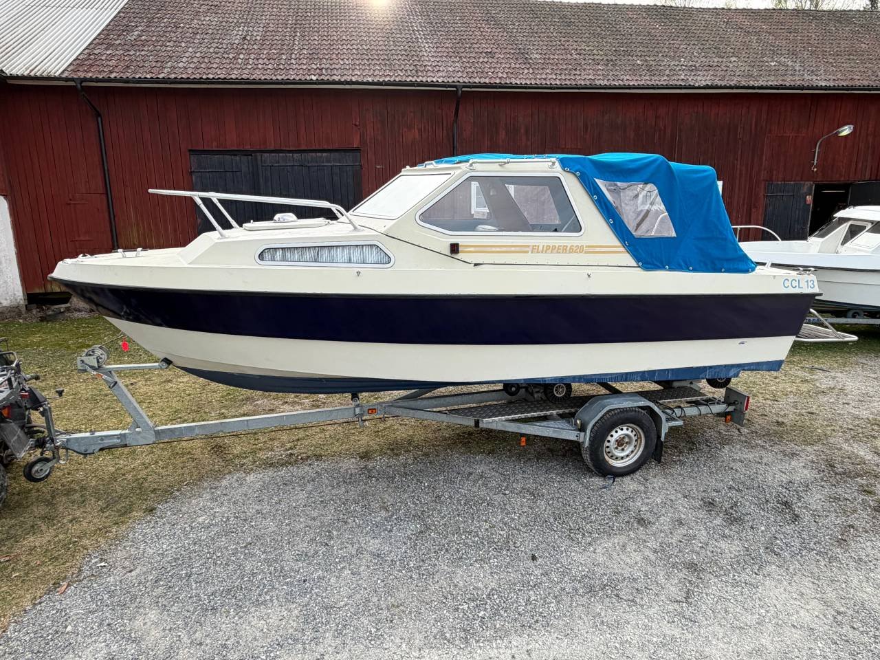 Flipper 620 Suzuki DF 90 -201...