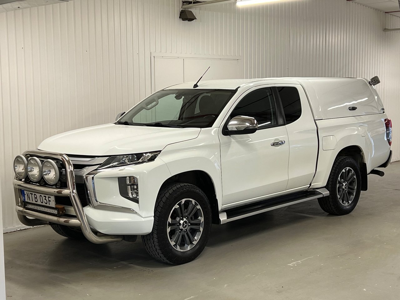 Mitsubishi L200 Club Cab 2.2 ...