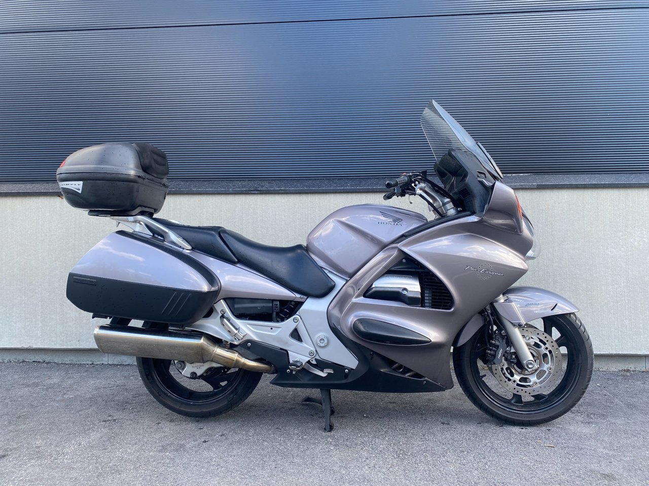 Honda ST1300 Pan-European "Mk...