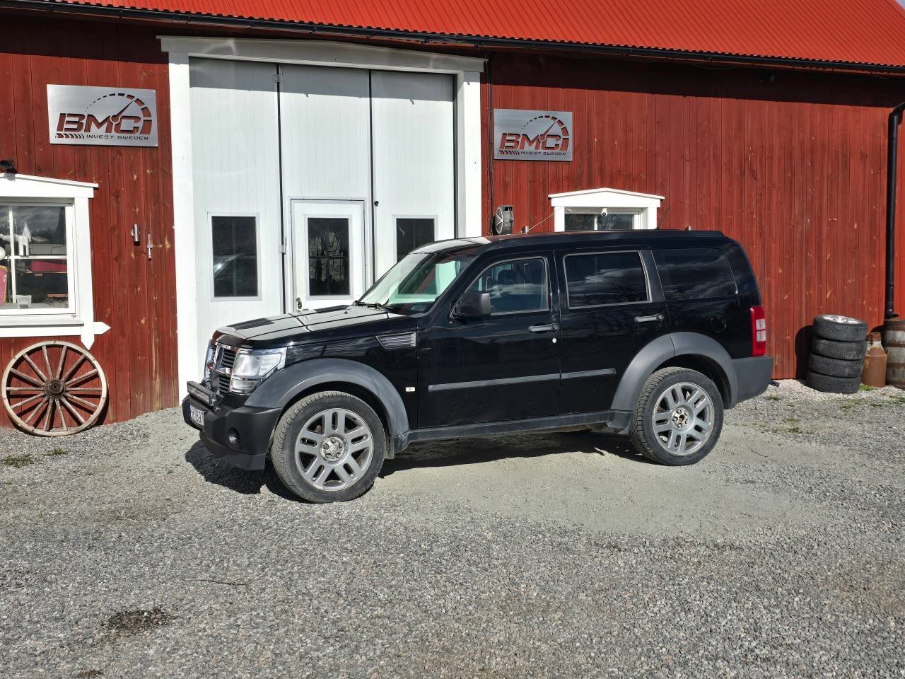 Dodge nittro Atraktor 4x4 bas...