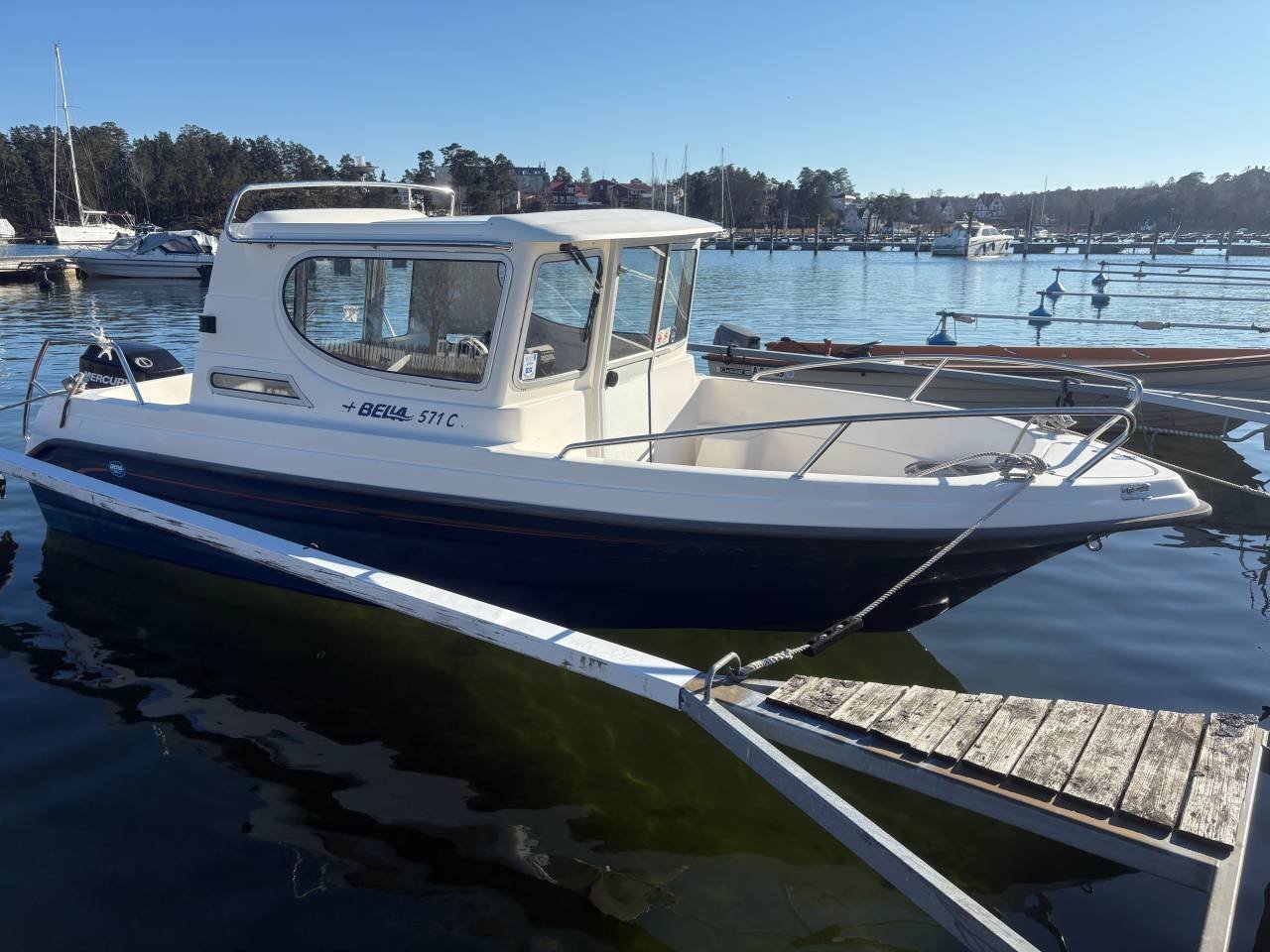 Bella 571c Mercury 75Hk -01 (...