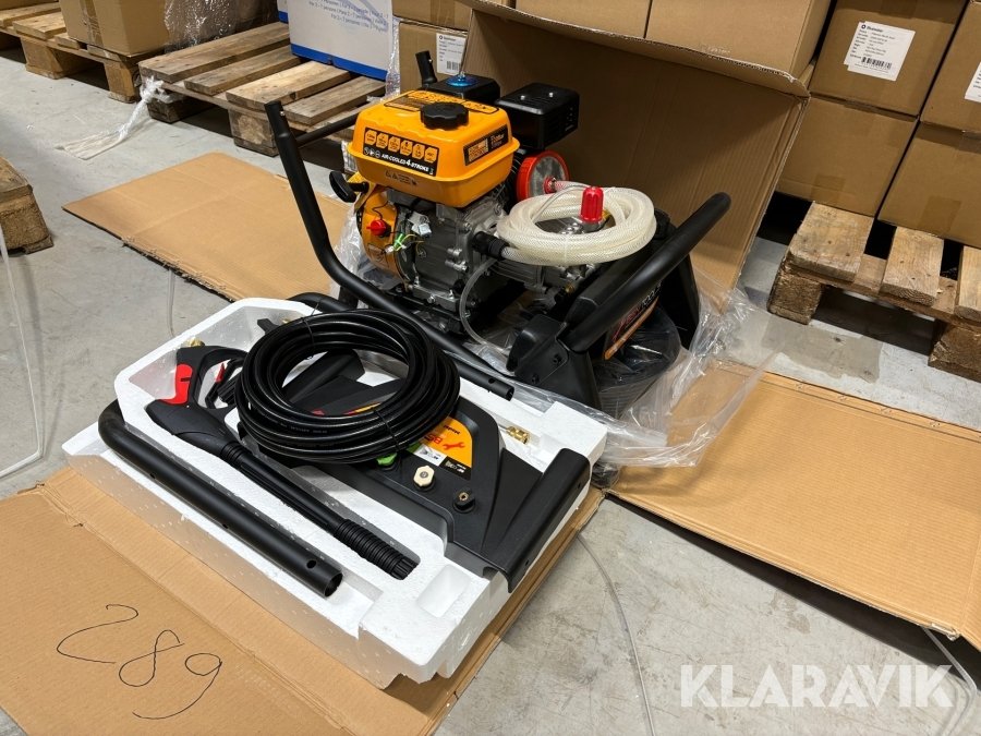 Stor Bensindriven Högtryckstv...