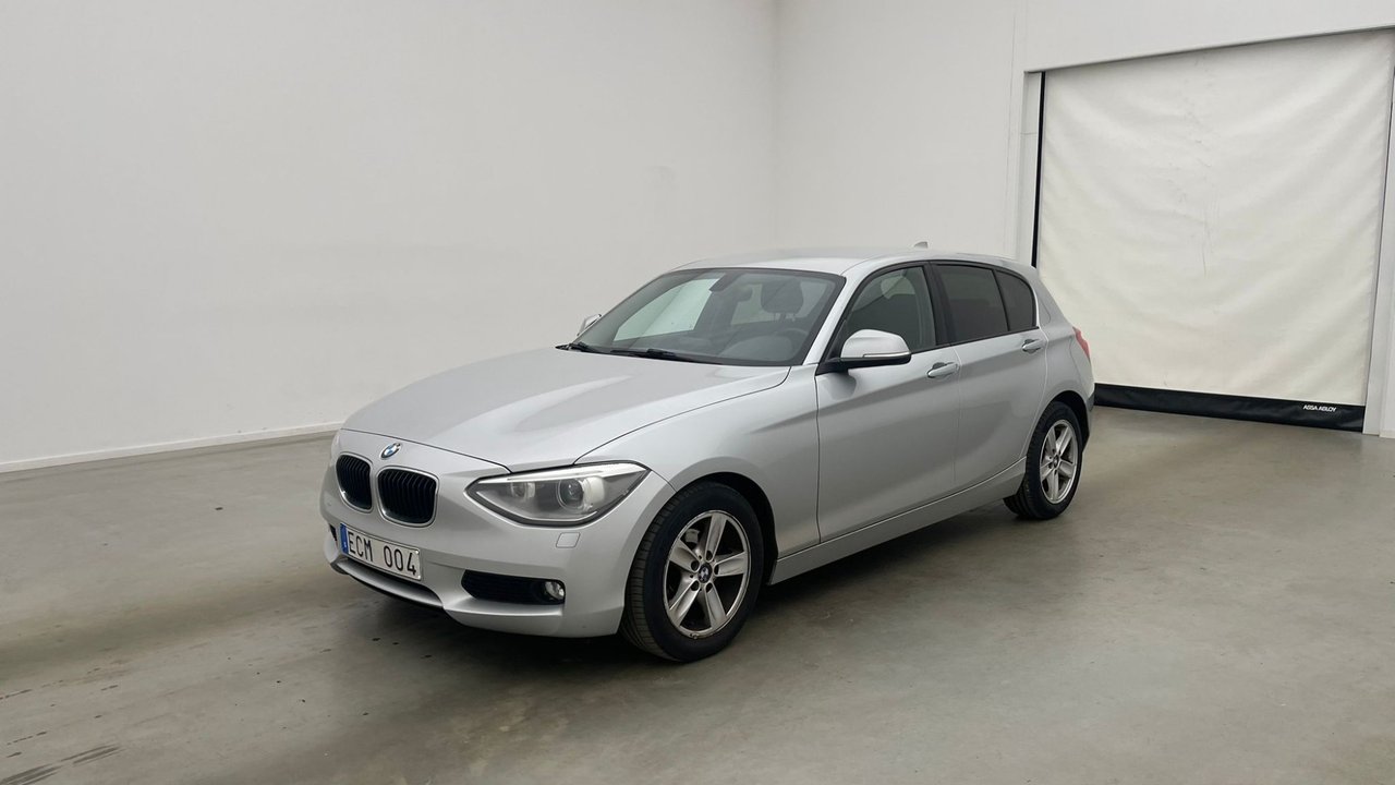 BMW 118d Steptronic 143hk P-S...