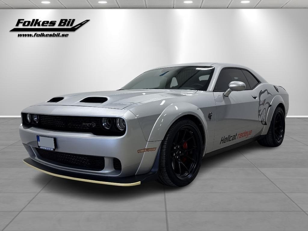 Dodge Challenger SRT Hellcat ...