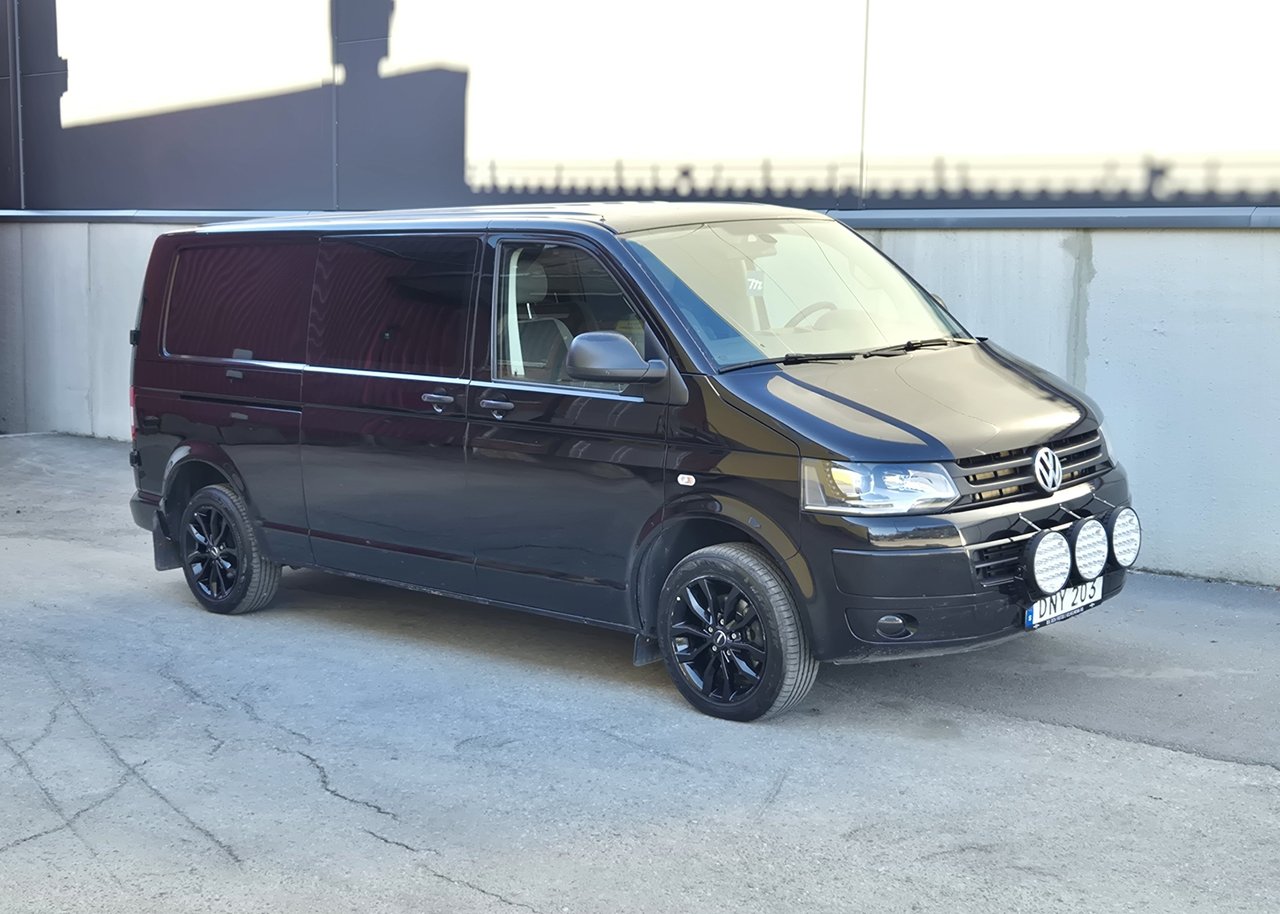 Volkswagen Transporter Kombi ...