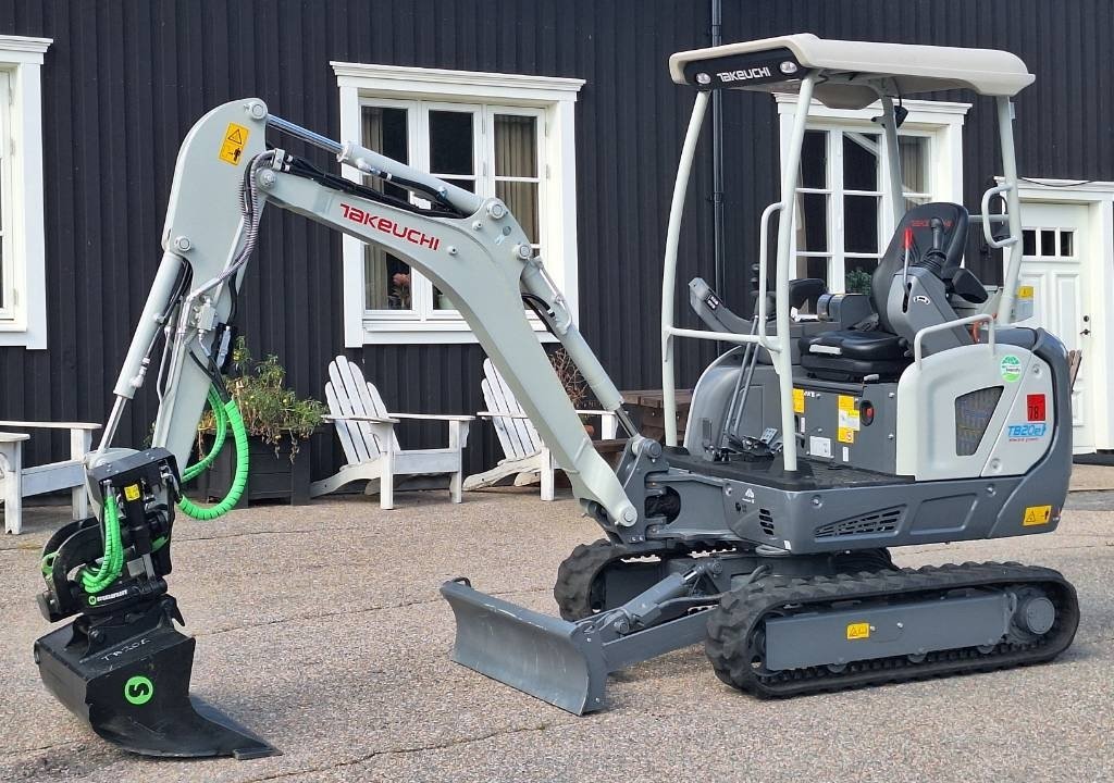 Takeuchi TB 20 E Steelwrist r...