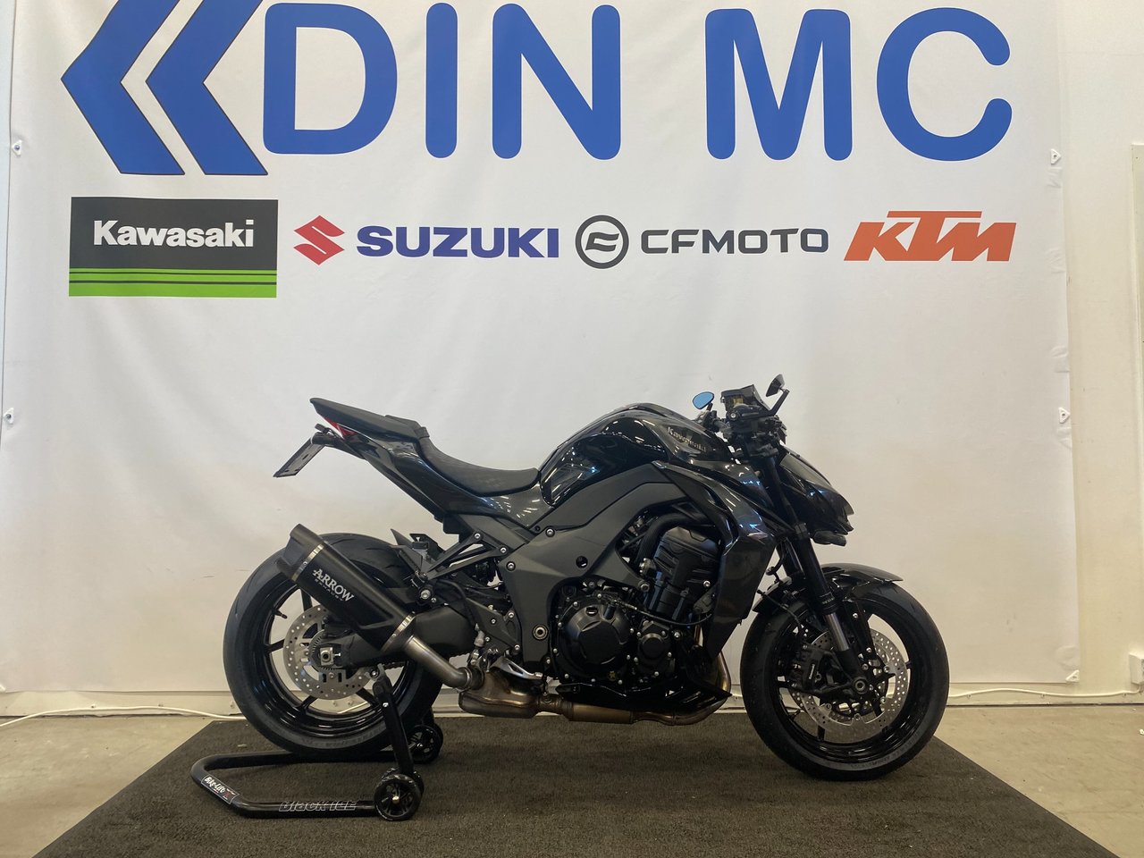 Kawasaki Z1100 "DinMC Edition"