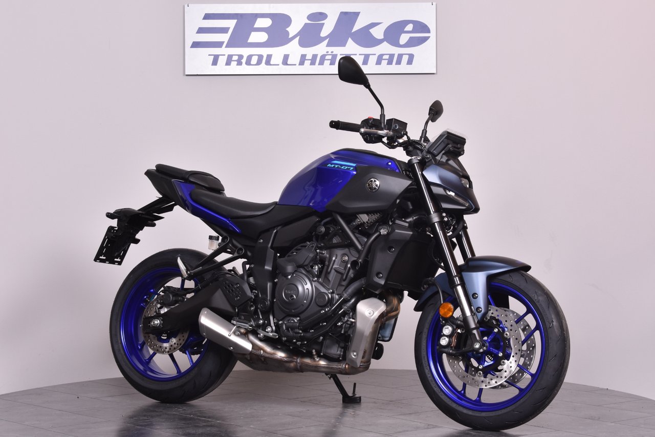 Yamaha MT-07 Y-AMT  DEMO - LE...