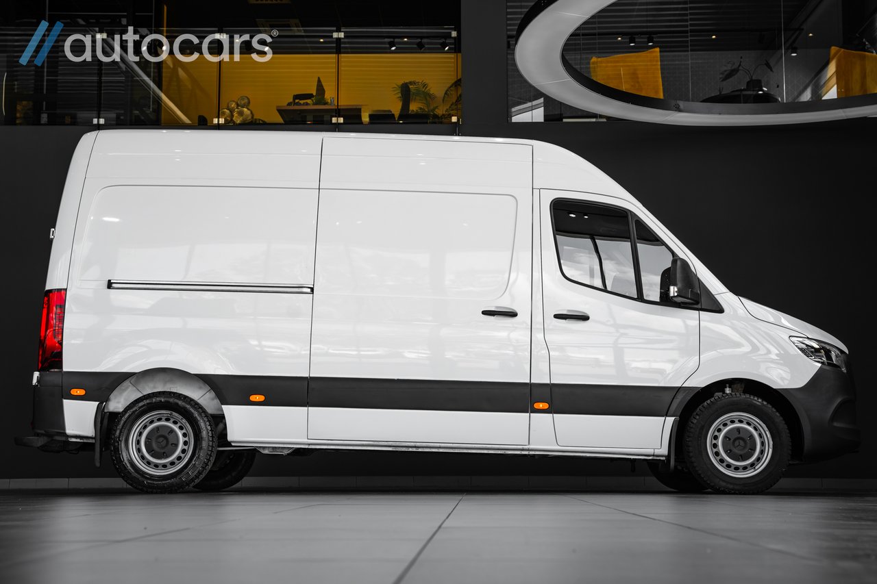 Mercedes-Benz Sprinter 211 CD...