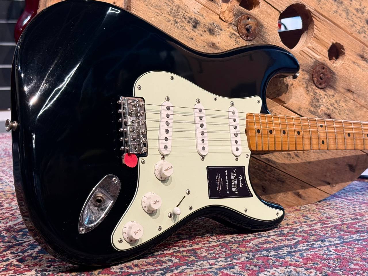 Fender Road Worn Vintera II 6...