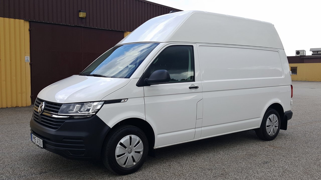 Volkswagen Transporter T6.1 2...