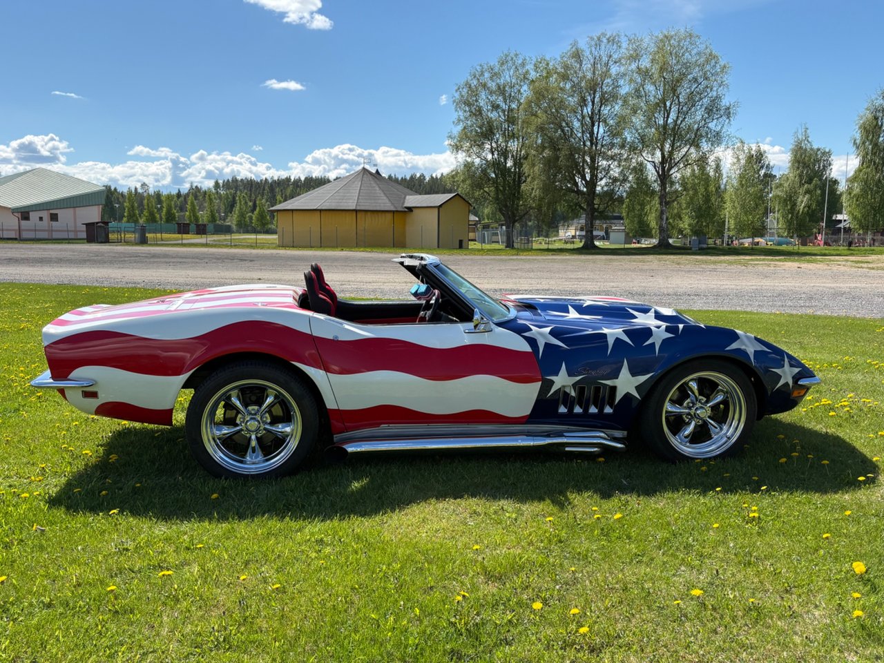 Chevrolet Corvette Stingray C...