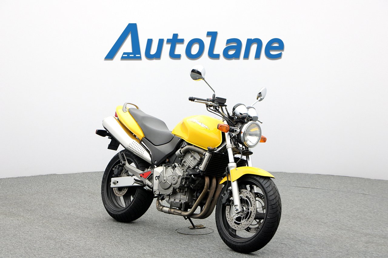 Honda CB600F HORNET* Nya däck...