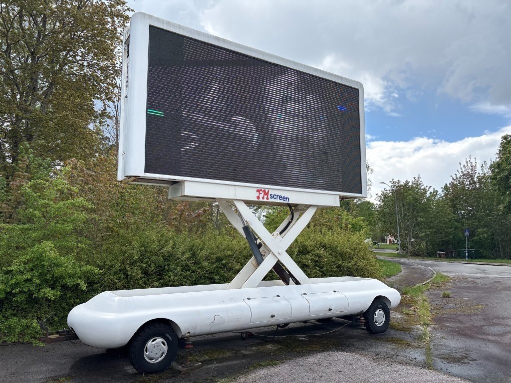 Mobil LED skärm OMDM EK 5011