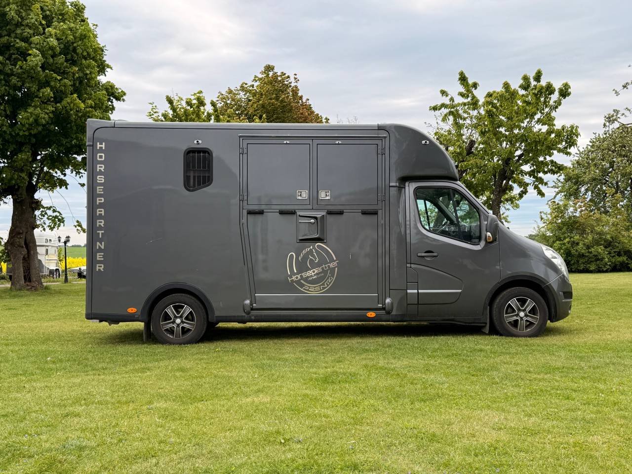 Renault Master - Horsepartner...