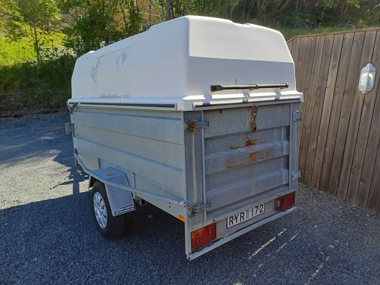 TRAILERGRUPPEN LV1000 KÅPSLÄP