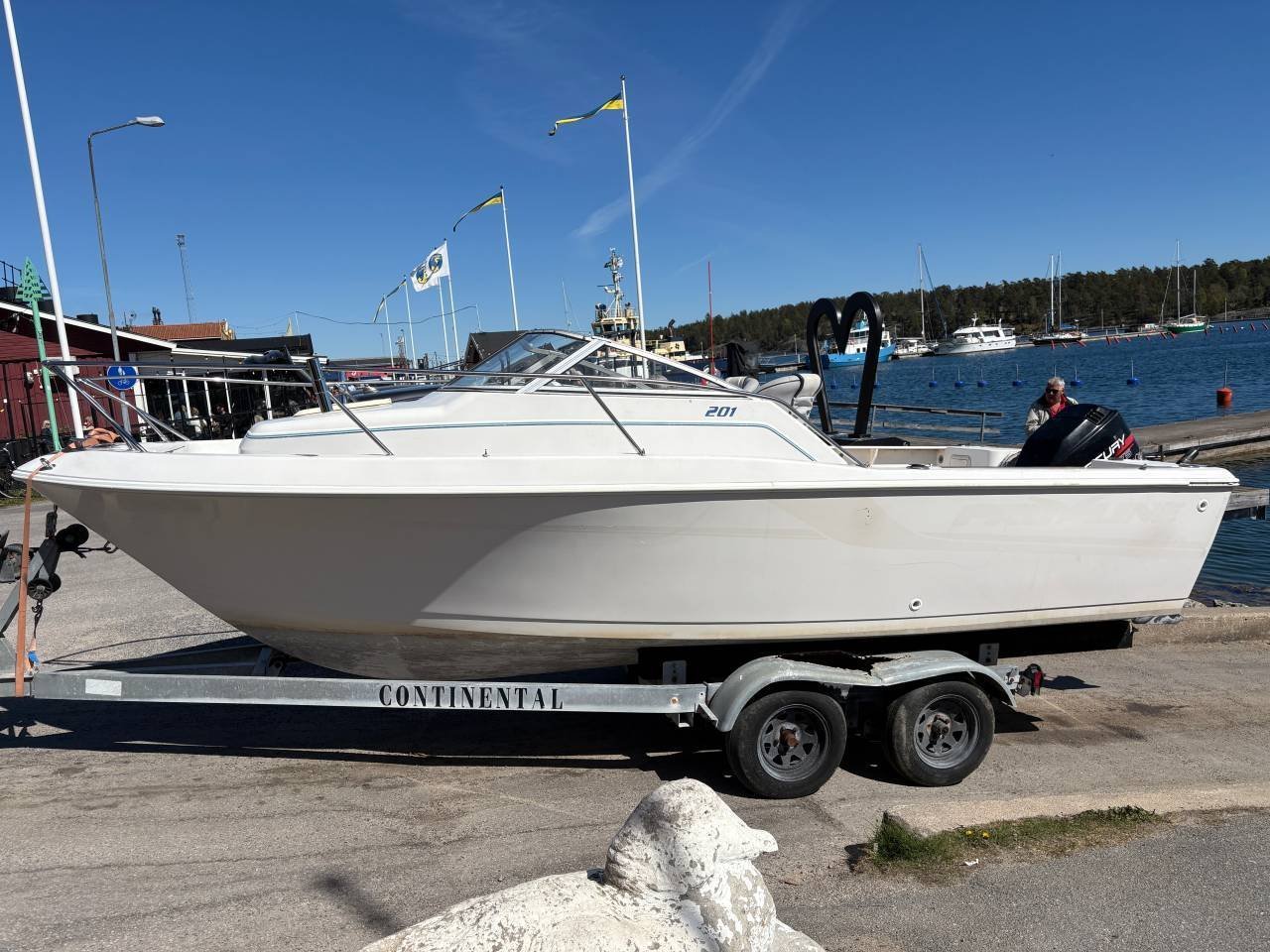Proline 201 Wa Mercury 175Hk ...