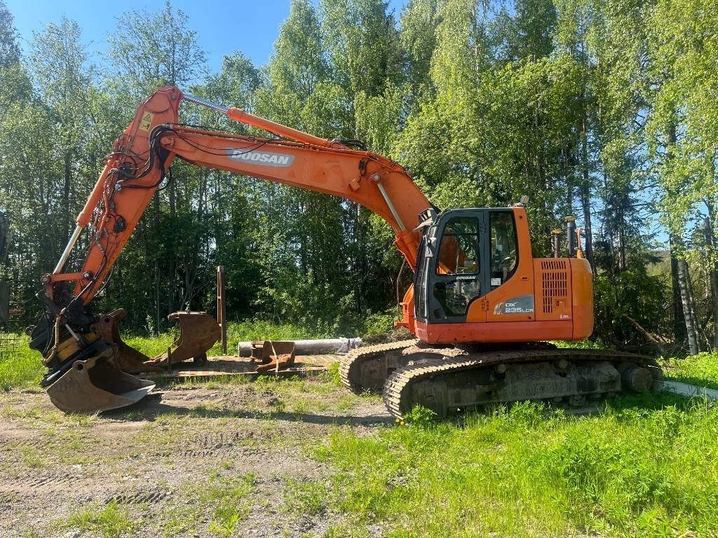 Doosan 235 LCR