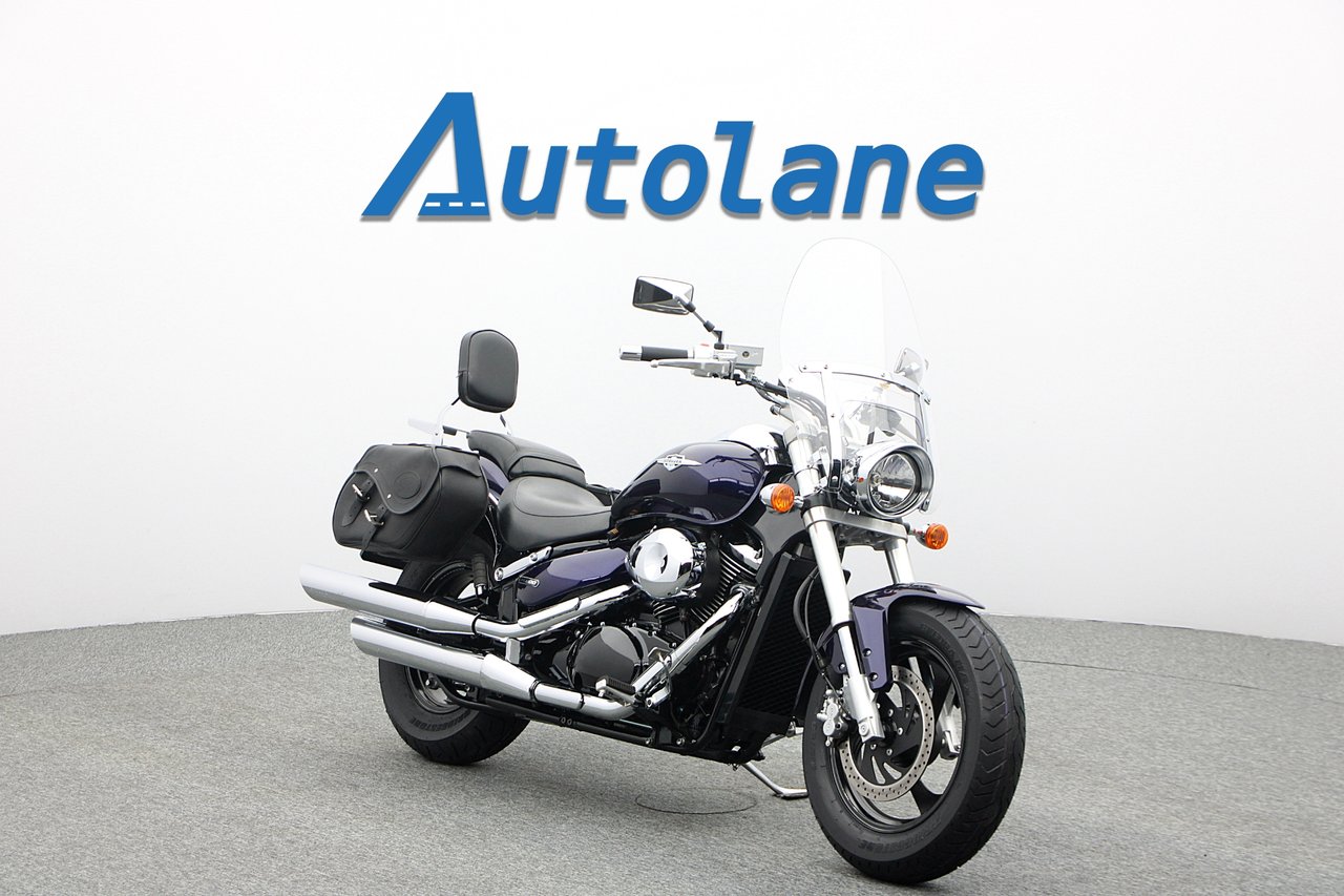 Suzuki VZ800 INTRUDER* Nya dä...