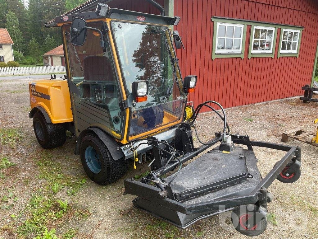 Redskapsbärare med redskap Be...