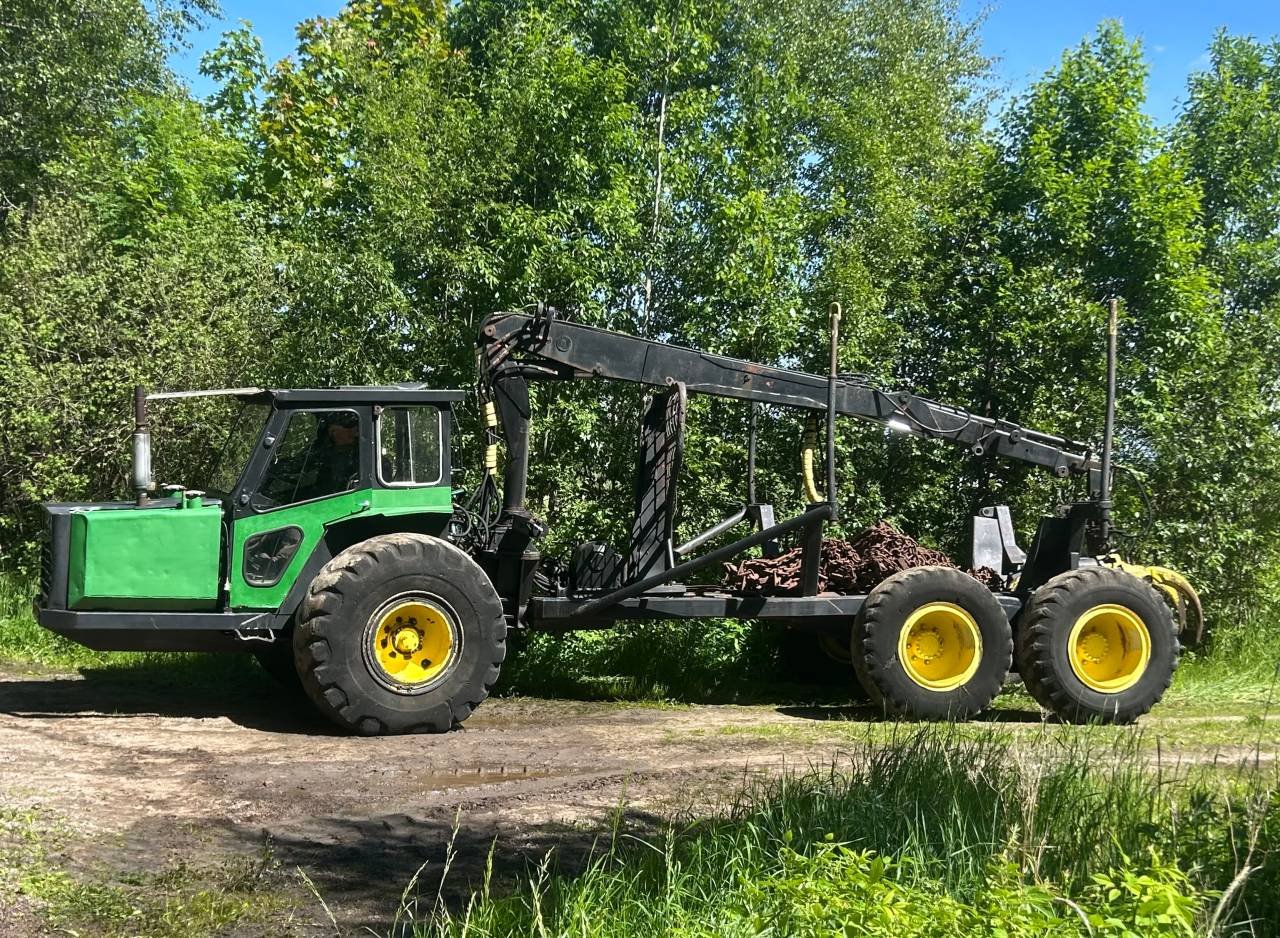 Kockums 836 Skotare 6x6 99500kr