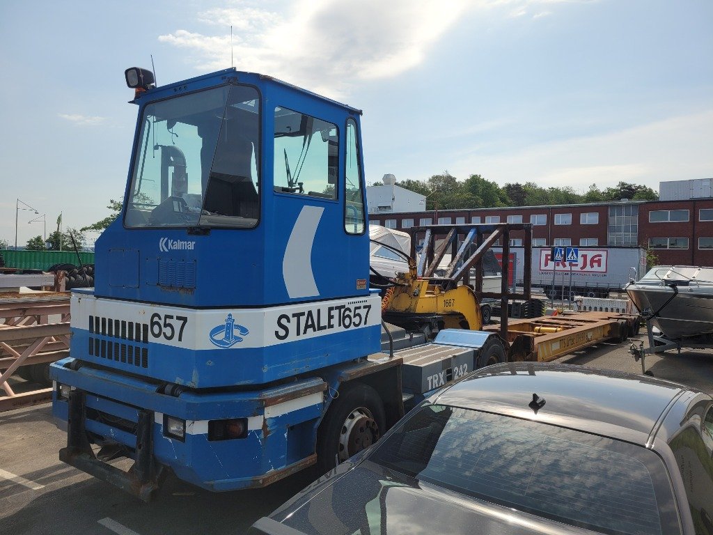 Terminaltraktor Kalmar TRX242...