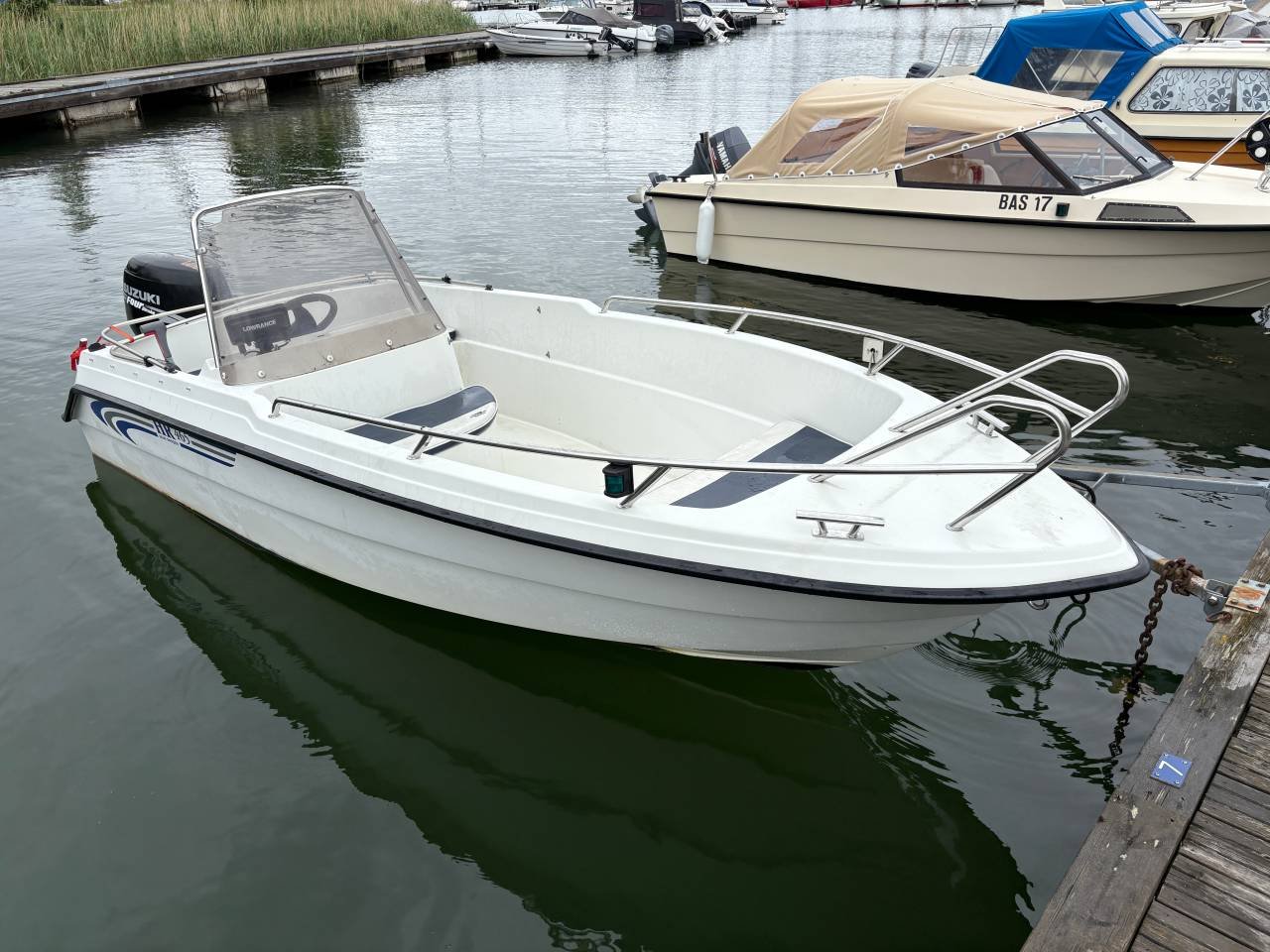 Höga rodd 465 Suzuki 50Hk Fyr...