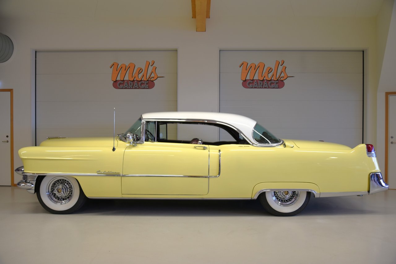 Cadillac Coupe de Ville Ser 6...