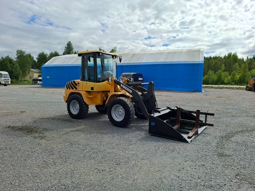 Volvo L30B