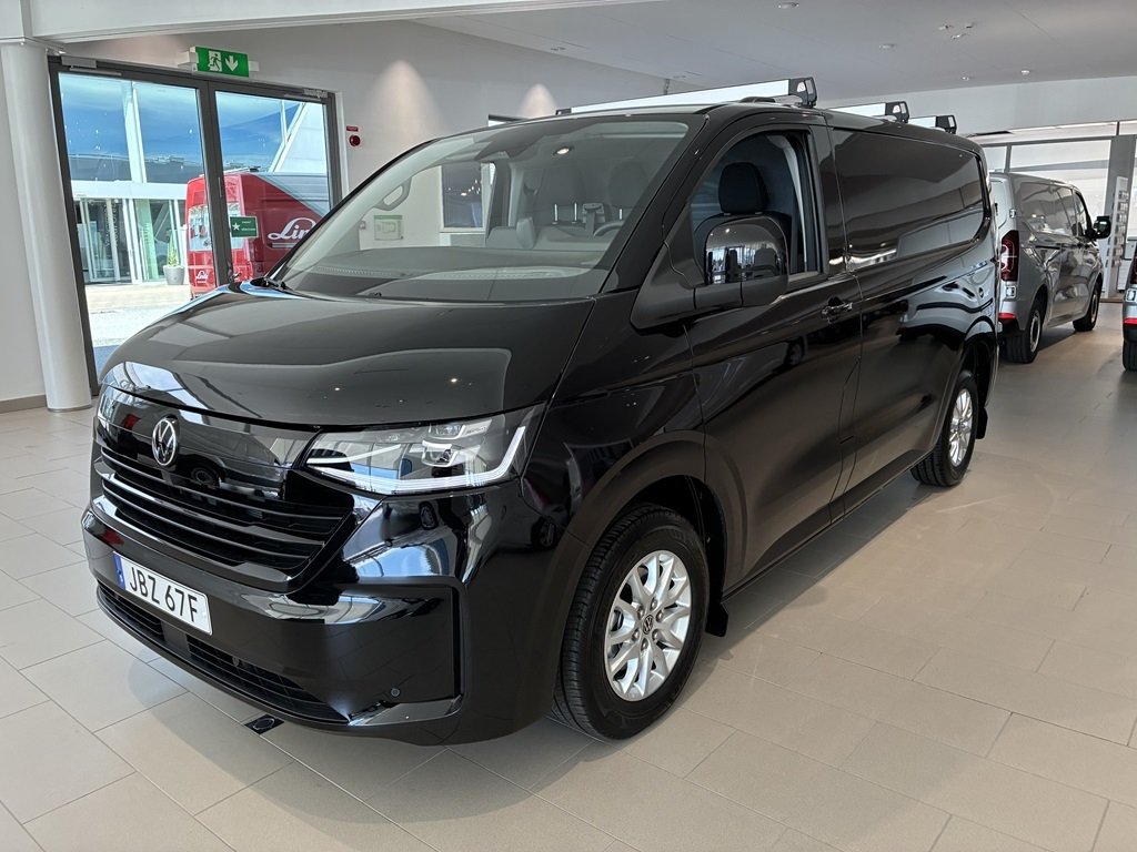 Volkswagen Transporter T7 150...