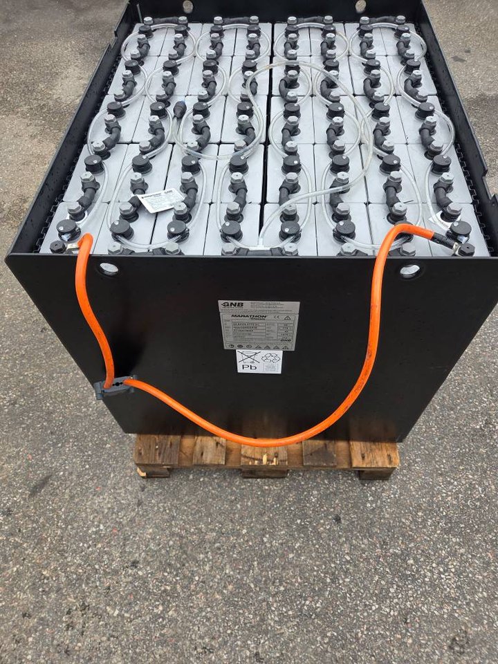TRUCKBATTERI 80V 775AH