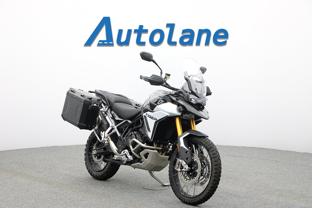 Triumph Tiger 900 Rally Pro *...